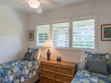 Twin Beds Twin Beds